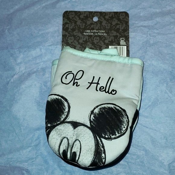 Mickey Mouse "Oh Hello" 2PK Ovesized Mini Mitts - Picture 3 of 4